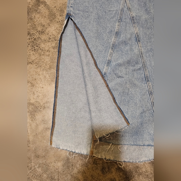 Levi's Women's Iconic Maxi Skirt - Not In The Mood - Picture 2 of 6